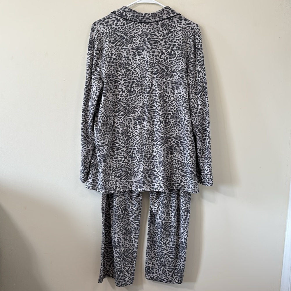 SOMA Embraceable Long Sleeve Pajama Set Spotted Mini Gray Ink Size XL - Picture 9 of 12